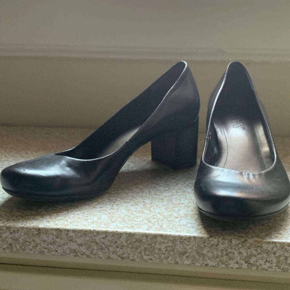 Franco sarto rounded chunky leather office pumps